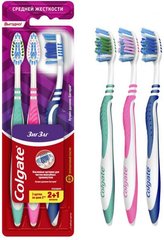 Зубная щетка Colgate ЗигЗаг Плюс средней жесткости 2+1 шт