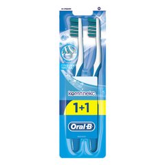 Набор зубных щеток Oral-B 1+1 Комплекс Глубокая чистка средней жесткости