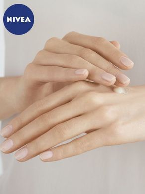 Увлажняющий крем для рук Nivea с алоэ вера и маслом жожоба 75 мл